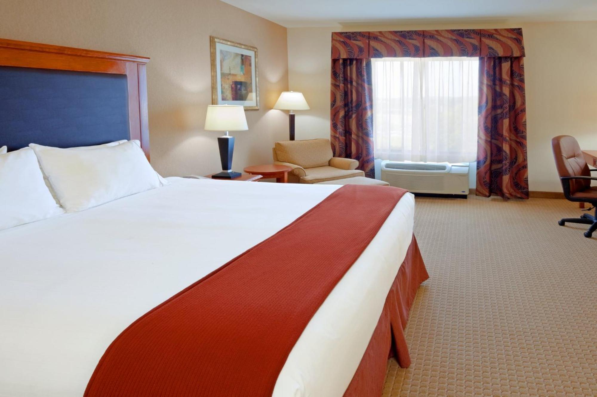 Holiday Inn Express & Suites Albany Airport Area - Latham By Ihg Exterior foto